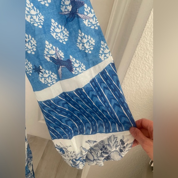 🆕 A loves a long sleeve belted maxi dress. - Picture 11 of 16